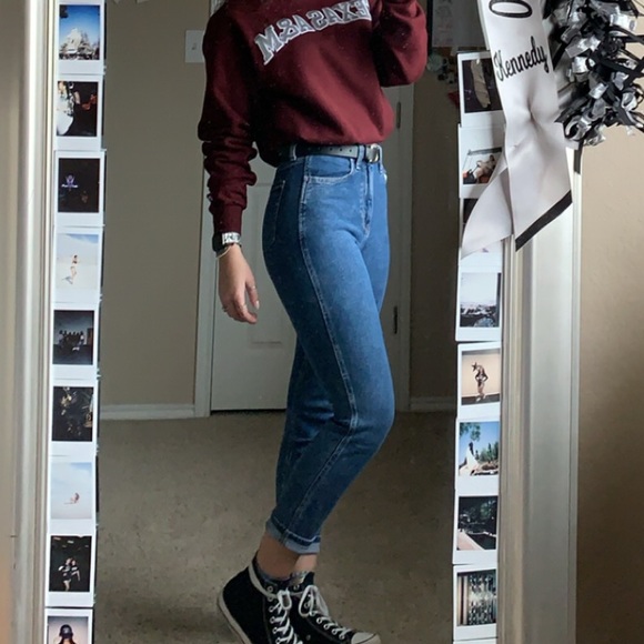 Meet your Posher, Kennedy - Picture 4 of 5